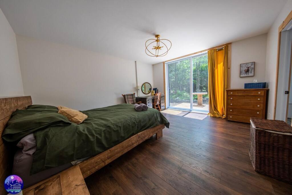 Chalet Deschamps- SPA- Chien accepté- Nature- Estrie Mansonville Esterno foto