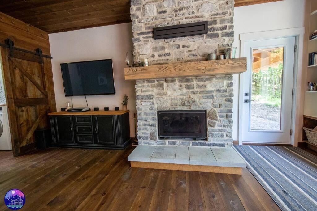 Chalet Deschamps- SPA- Chien accepté- Nature- Estrie Mansonville Esterno foto